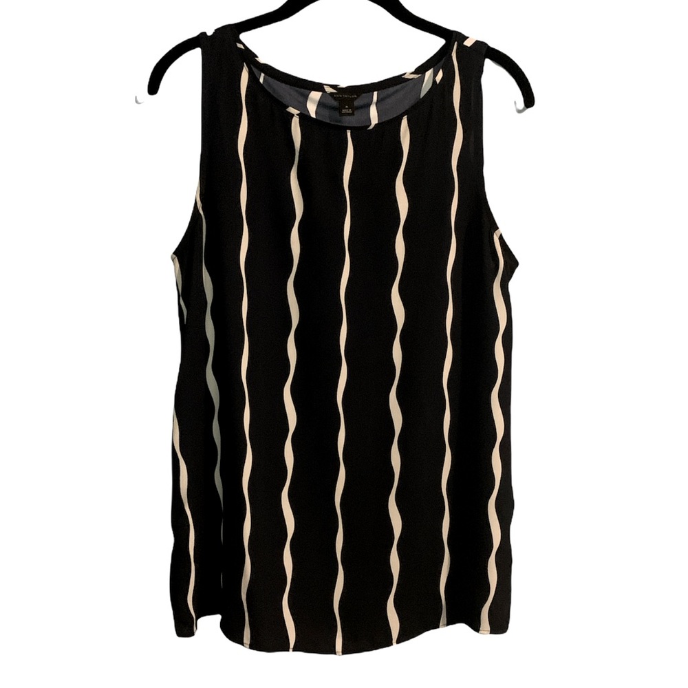 Ann Taylor Blue and White Wavy Design Tank Top Size Medium